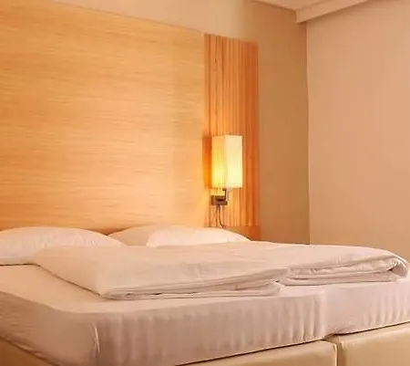 Hotel Cristallo 4*