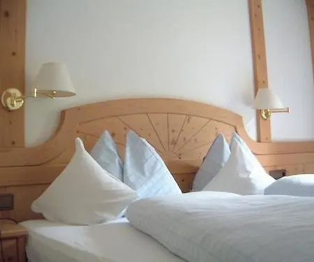 Hotel Cristallo 4*