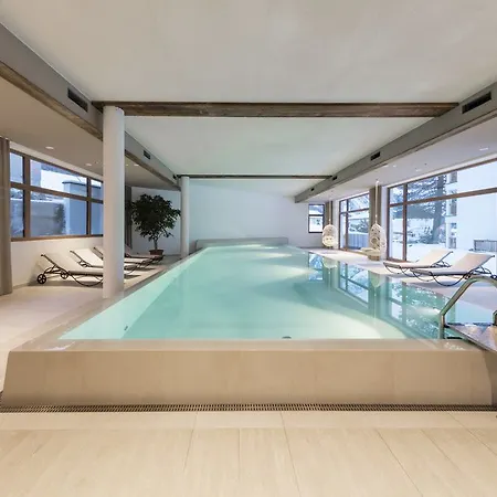 Hotel Cristallo 4*