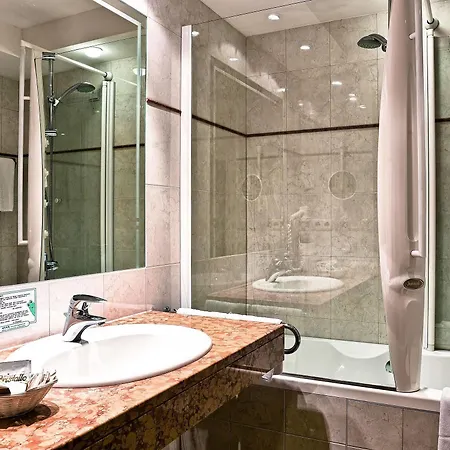 Cristallo Hotel 4*