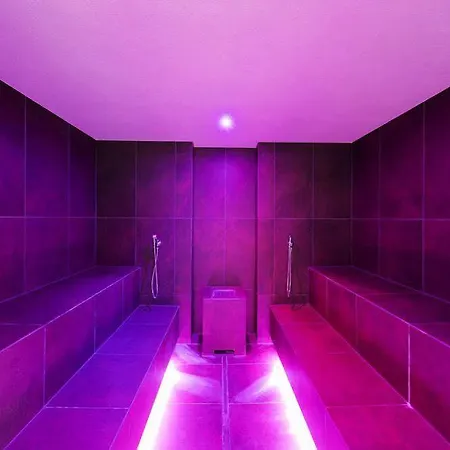 Hotel Cristallo 4*